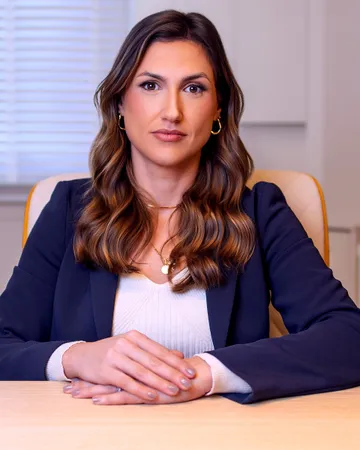 Retrato de Sheila Meirelles, sócia da WRM Advogados
